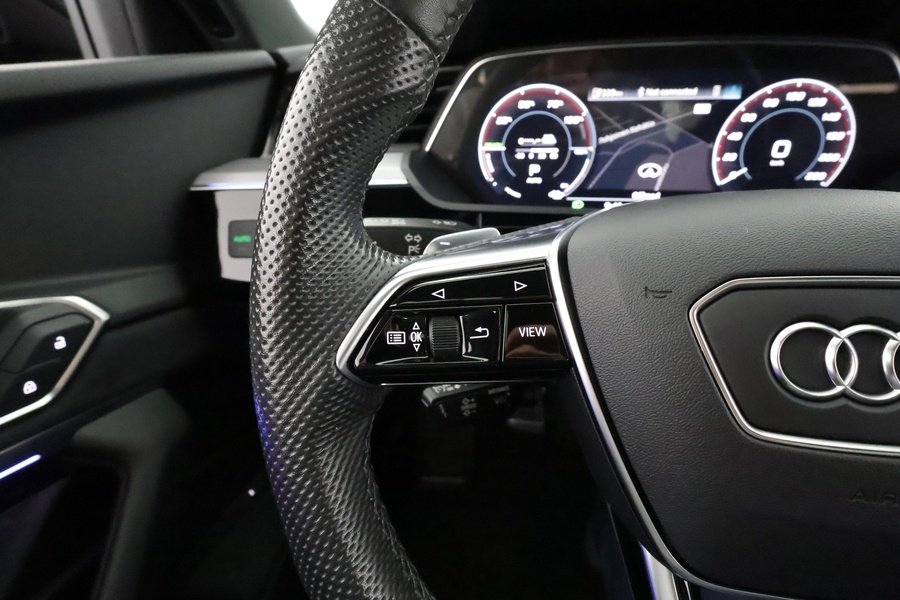 Audi Q8 e-tron vaihtoauto