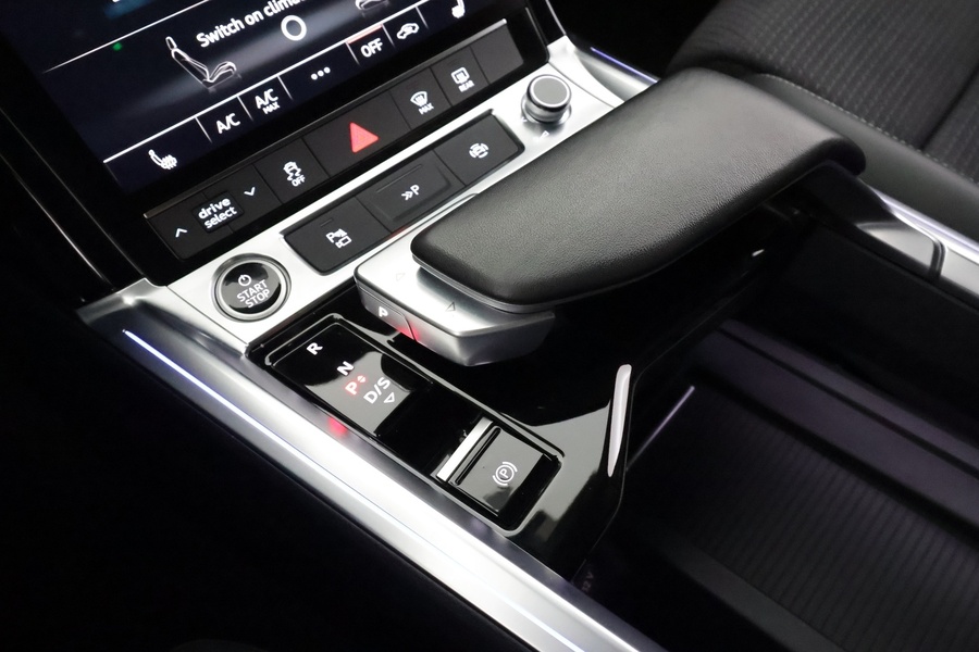 Audi Q8 e-tron vaihtoauto