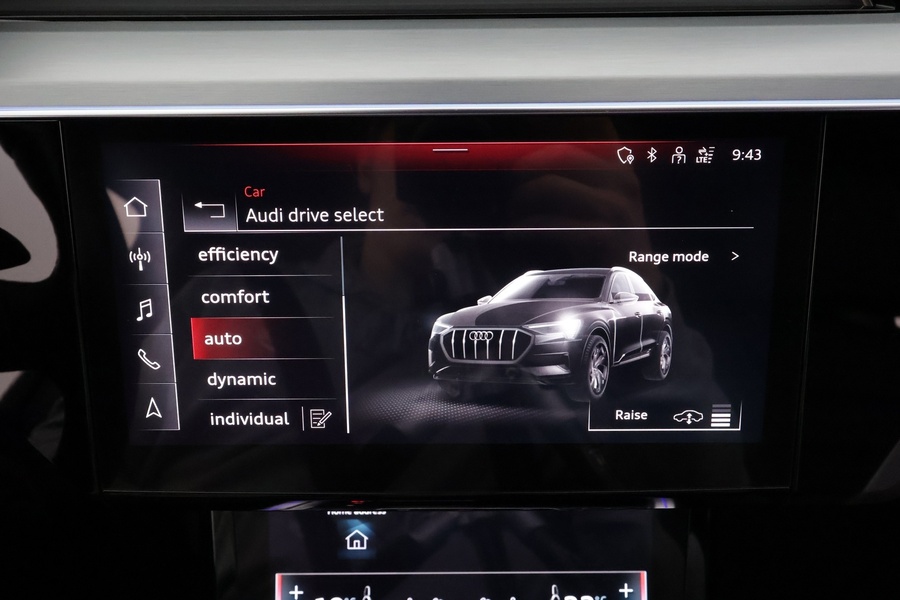 Audi Q8 e-tron vaihtoauto