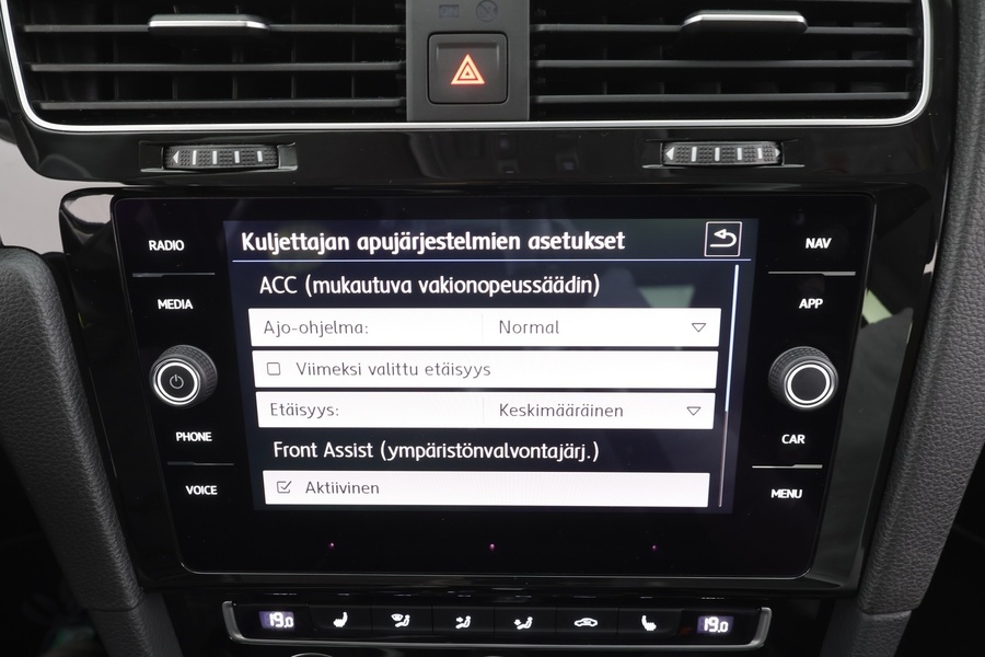 Volkswagen Golf vaihtoauto