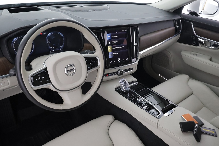 Volvo V90 vaihtoauto