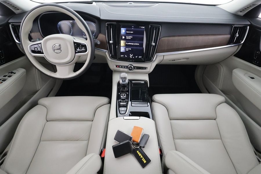 Volvo V90 vaihtoauto
