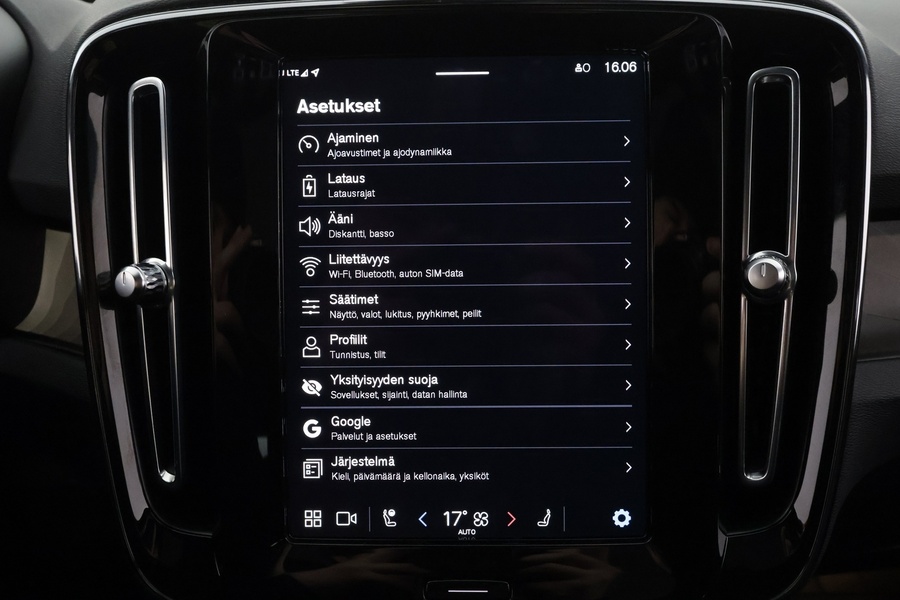 Volvo C40 vaihtoauto