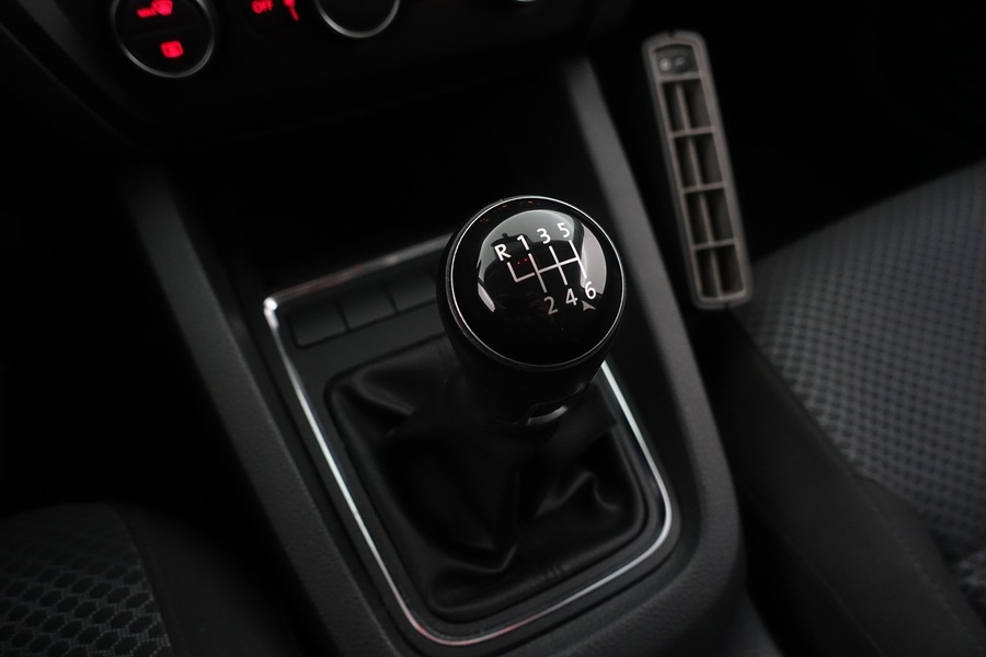 Volkswagen Jetta vaihtoauto