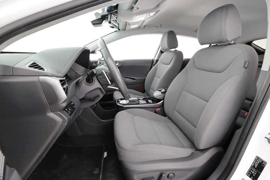 Hyundai IONIQ electric vaihtoauto