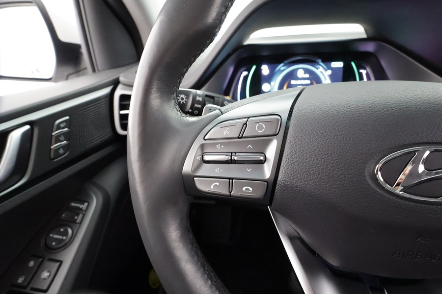 Hyundai IONIQ electric vaihtoauto