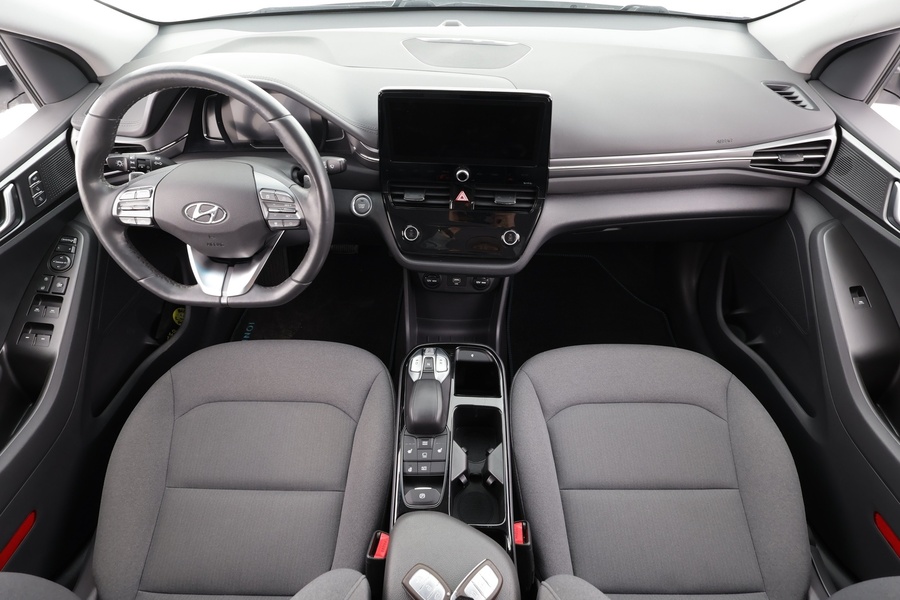 Hyundai IONIQ electric vaihtoauto