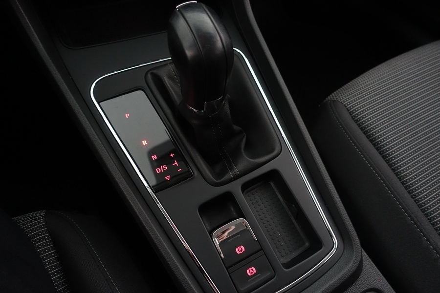 SEAT Leon ST vaihtoauto