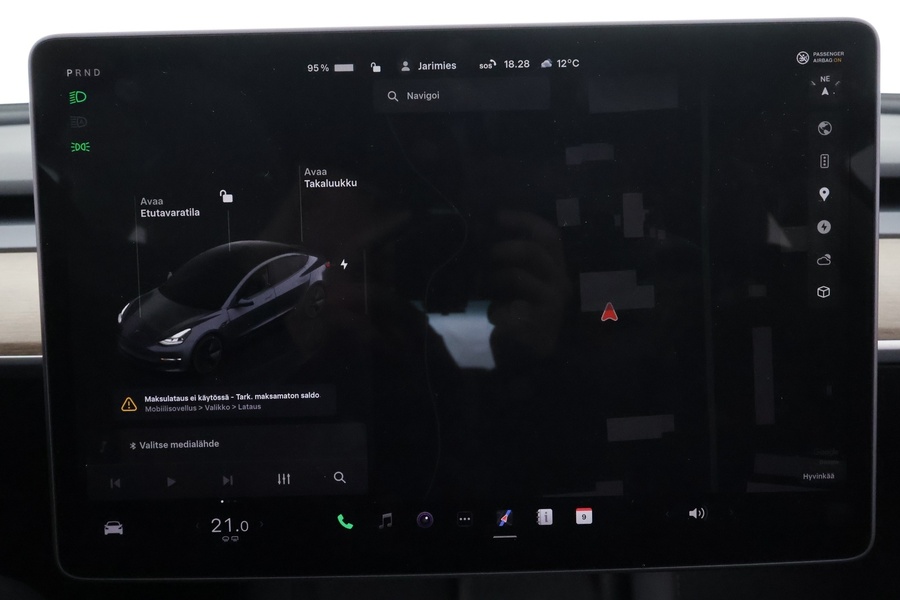 Tesla Model 3 vaihtoauto