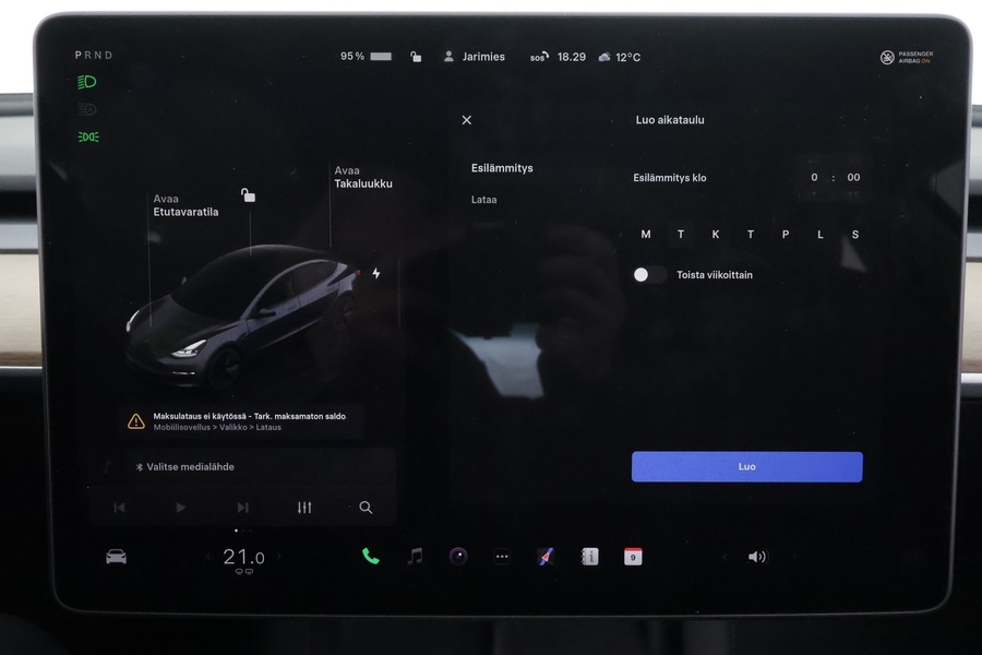 Tesla Model 3 vaihtoauto