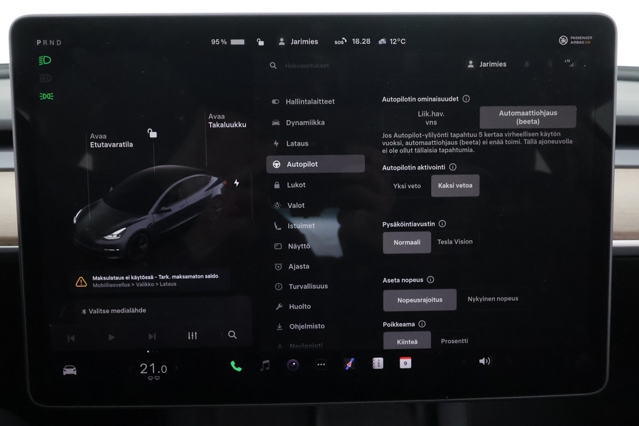Tesla Model 3 vaihtoauto
