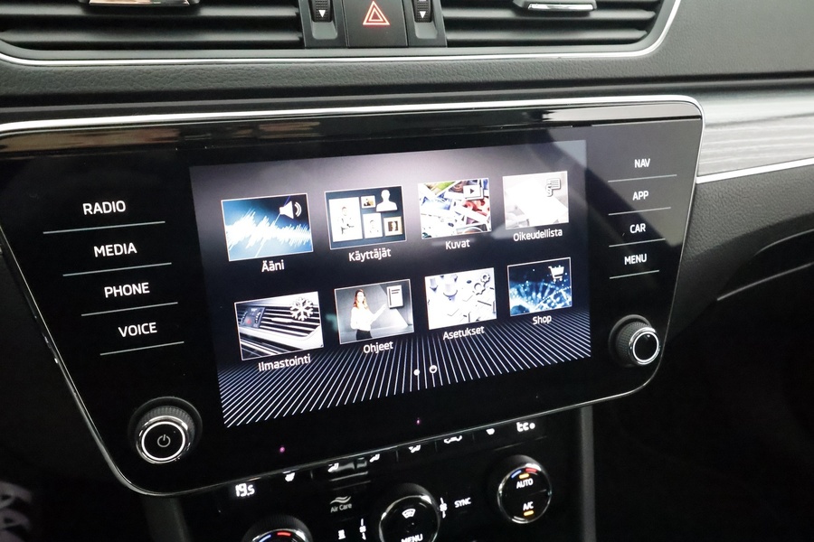 Skoda Superb vaihtoauto