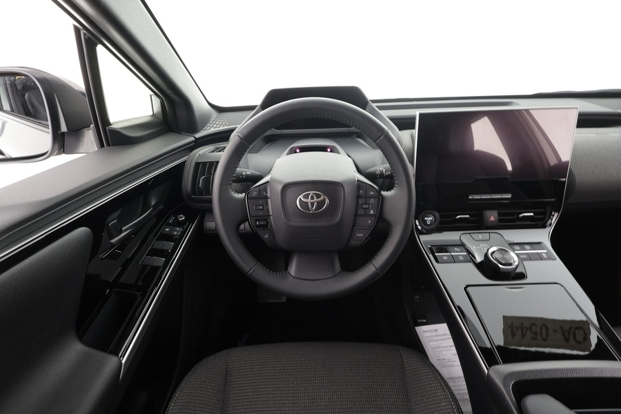 Toyota bZ4X vaihtoauto