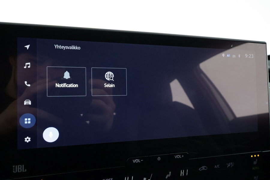 Toyota bZ4X vaihtoauto