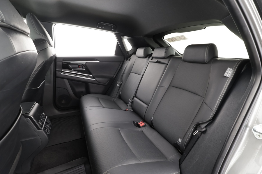 Toyota bZ4X vaihtoauto