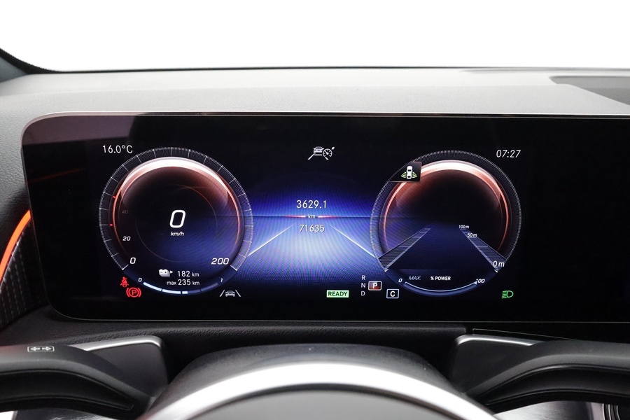 Mercedes-Benz EQB vaihtoauto