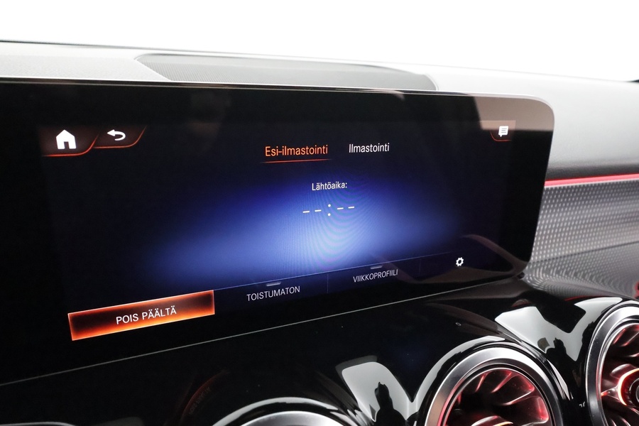 Mercedes-Benz EQB vaihtoauto