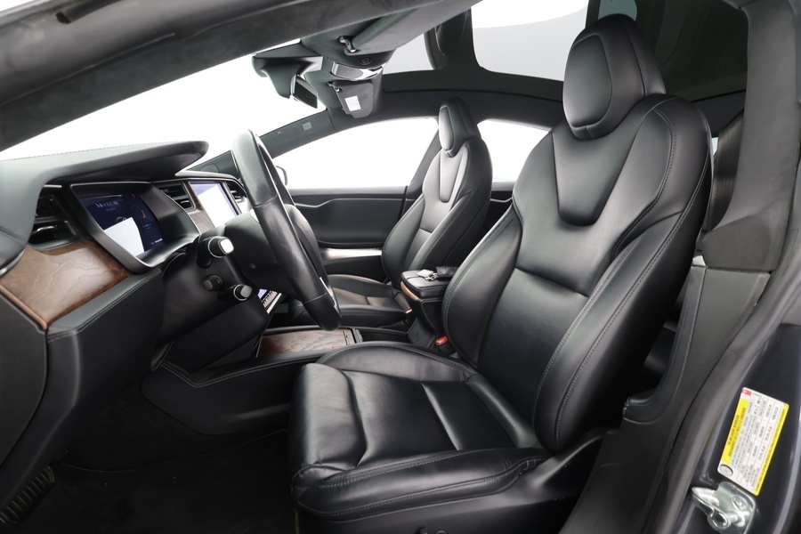 Tesla Model S vaihtoauto