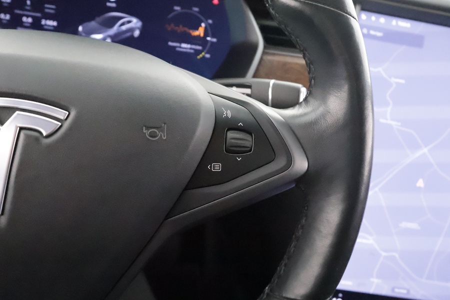 Tesla Model S vaihtoauto