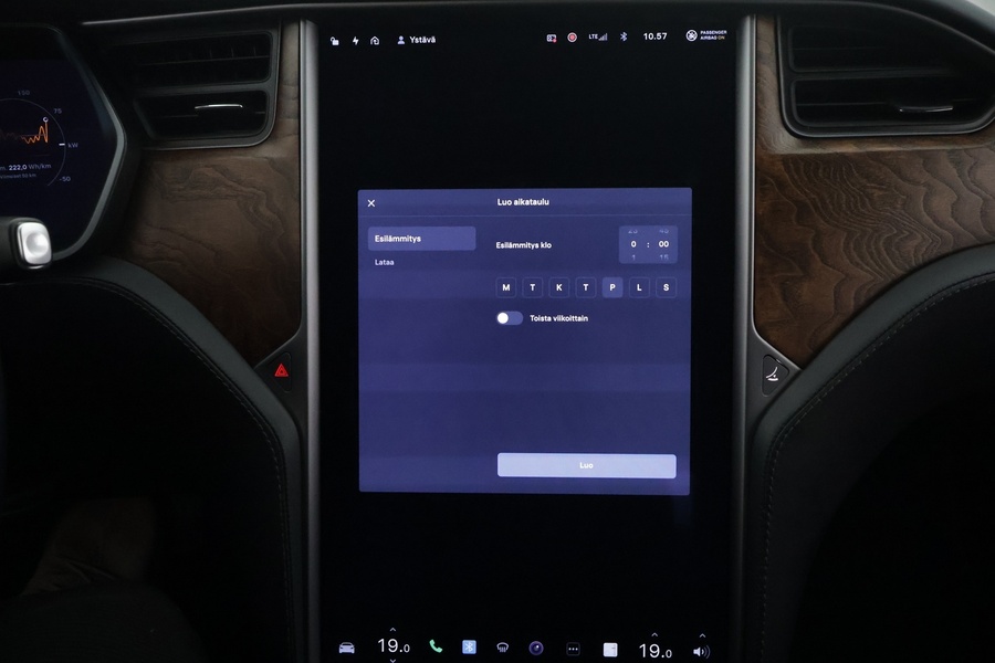 Tesla Model S vaihtoauto