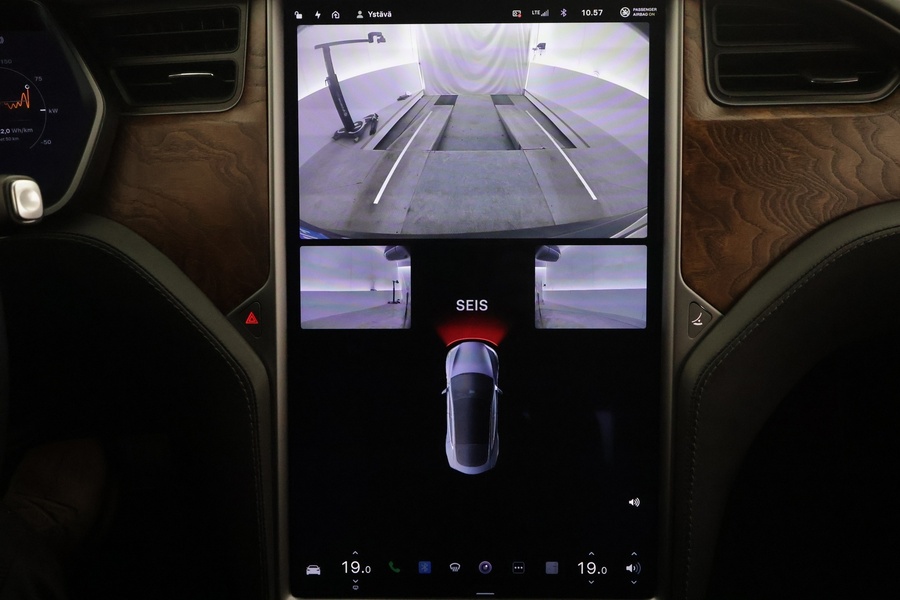 Tesla Model S vaihtoauto