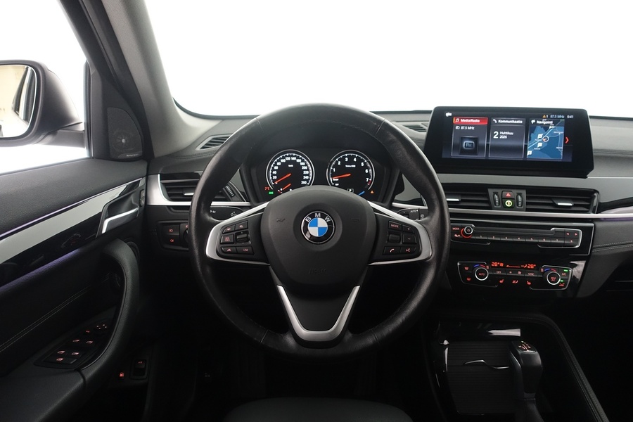 BMW X1 vaihtoauto