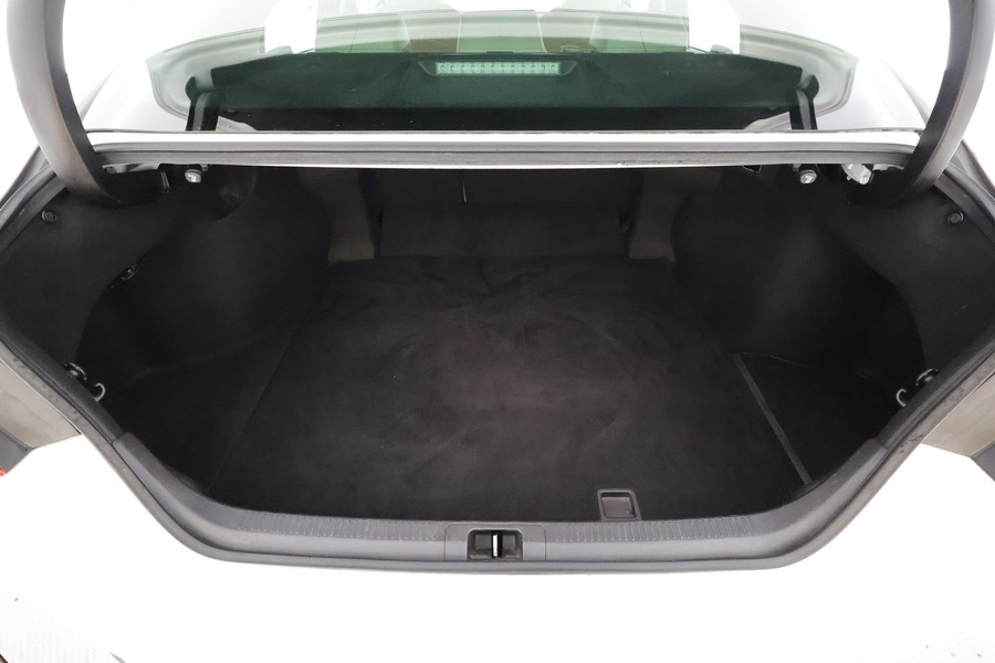 Toyota Camry vaihtoauto