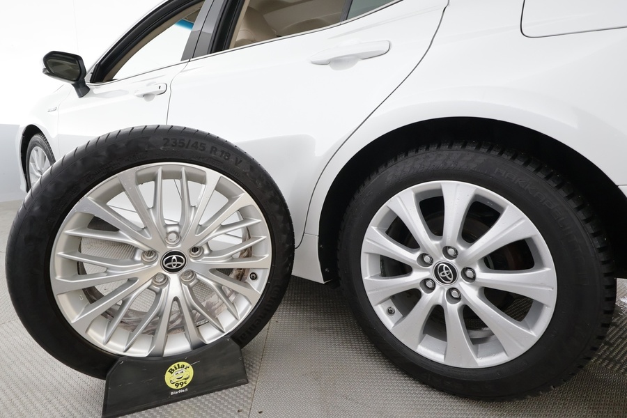 Toyota Camry vaihtoauto