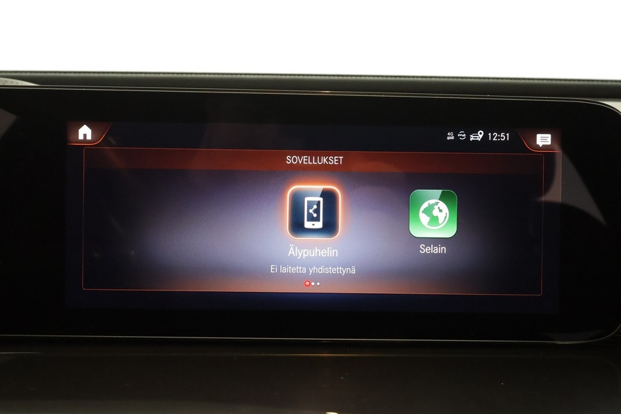 Mercedes-Benz EQC vaihtoauto