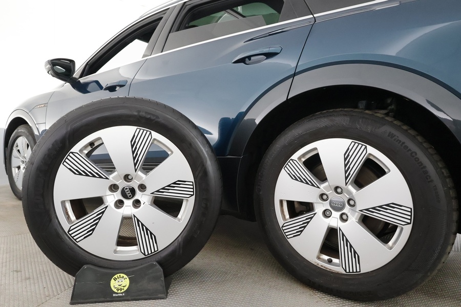 Audi e-tron vaihtoauto