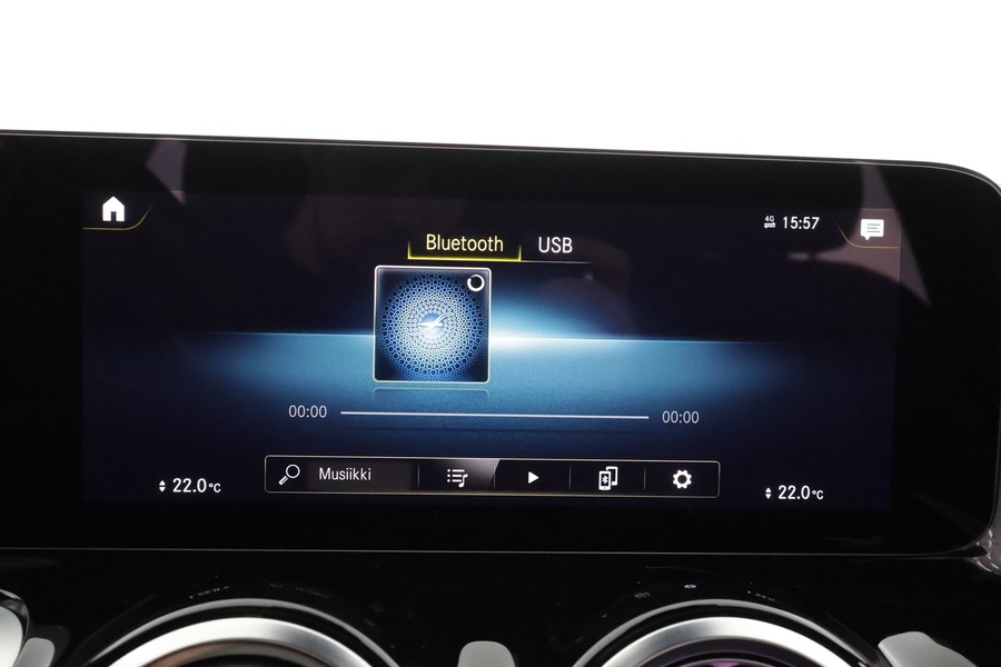 Mercedes-Benz EQB vaihtoauto