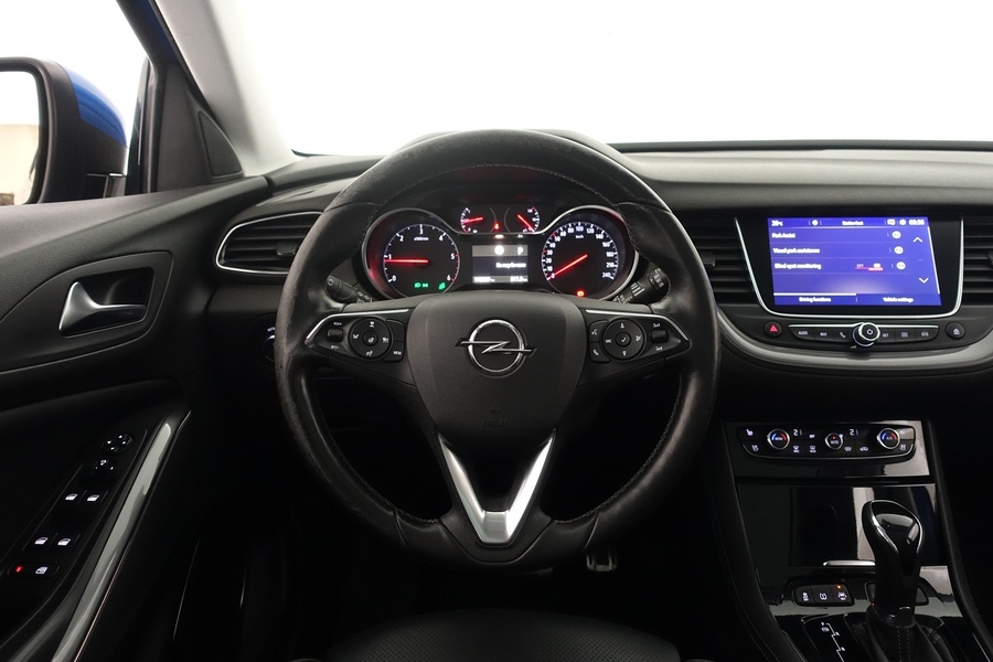 Opel Grandland X vaihtoauto