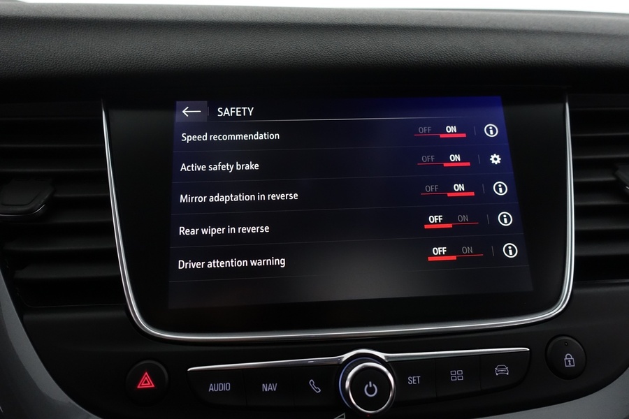 Opel Grandland X vaihtoauto