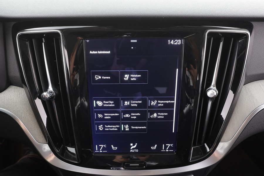 Volvo V60 vaihtoauto