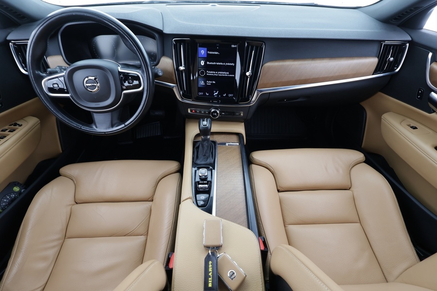 Volvo V90 vaihtoauto