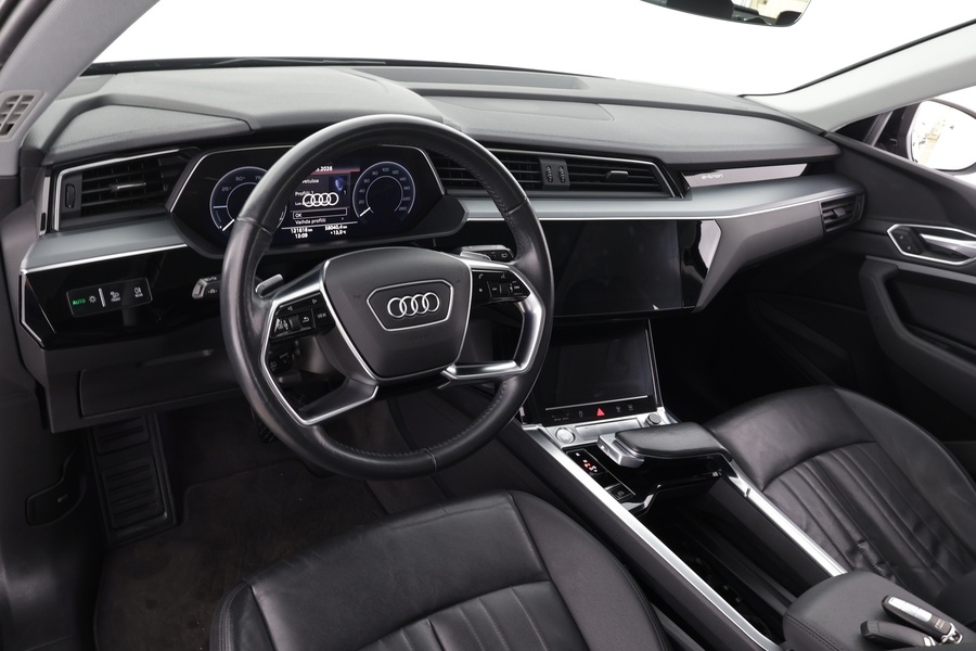 Audi e-tron vaihtoauto