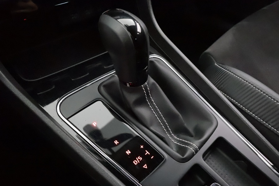 SEAT Leon ST vaihtoauto