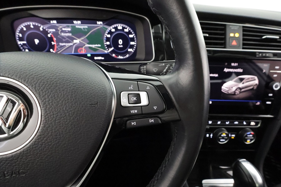 Volkswagen Golf vaihtoauto