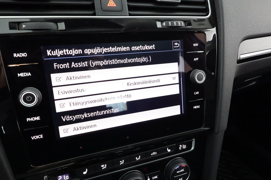 Volkswagen Golf vaihtoauto