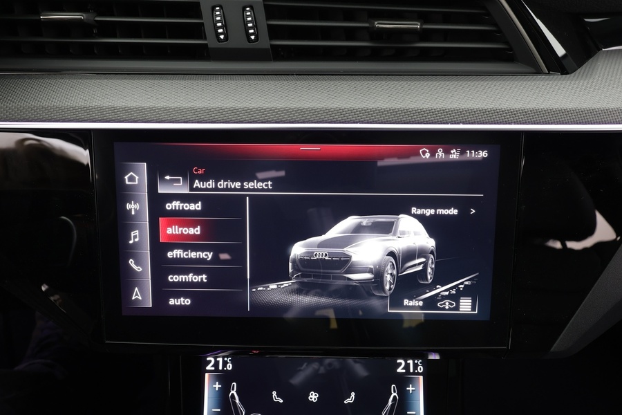 Audi Q8 e-tron vaihtoauto