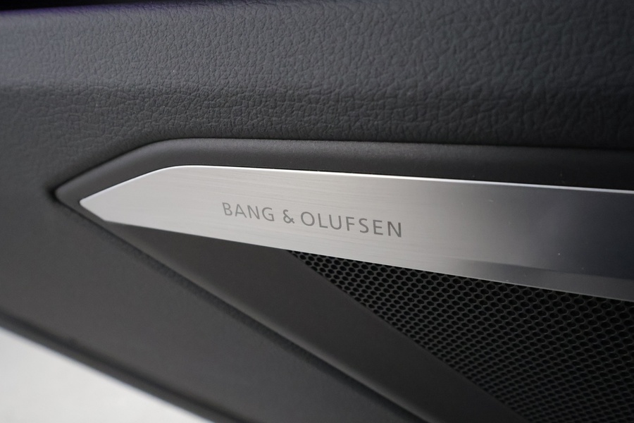 Audi Q8 e-tron vaihtoauto