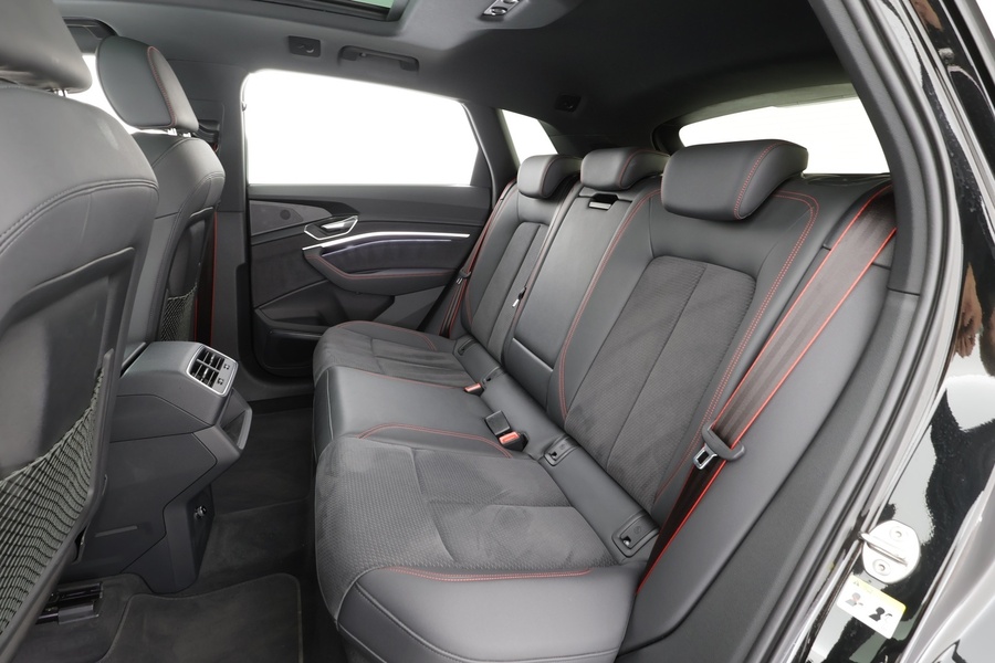 Audi Q8 e-tron vaihtoauto