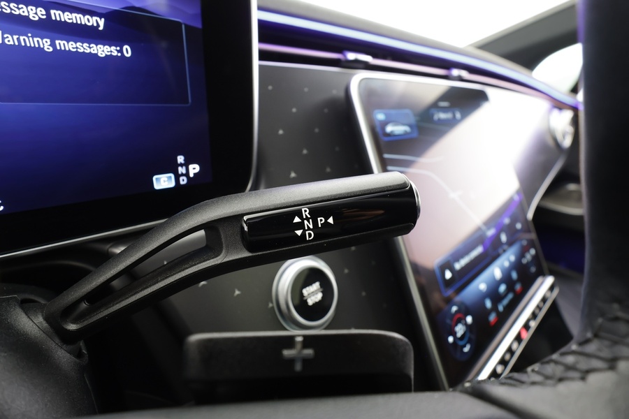 Mercedes-Benz EQE vaihtoauto