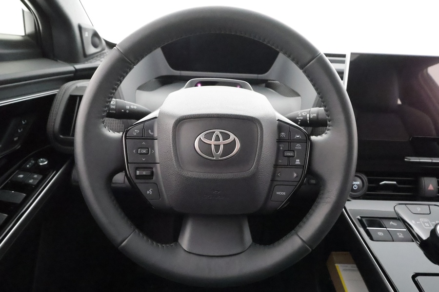 Toyota bZ4X vaihtoauto