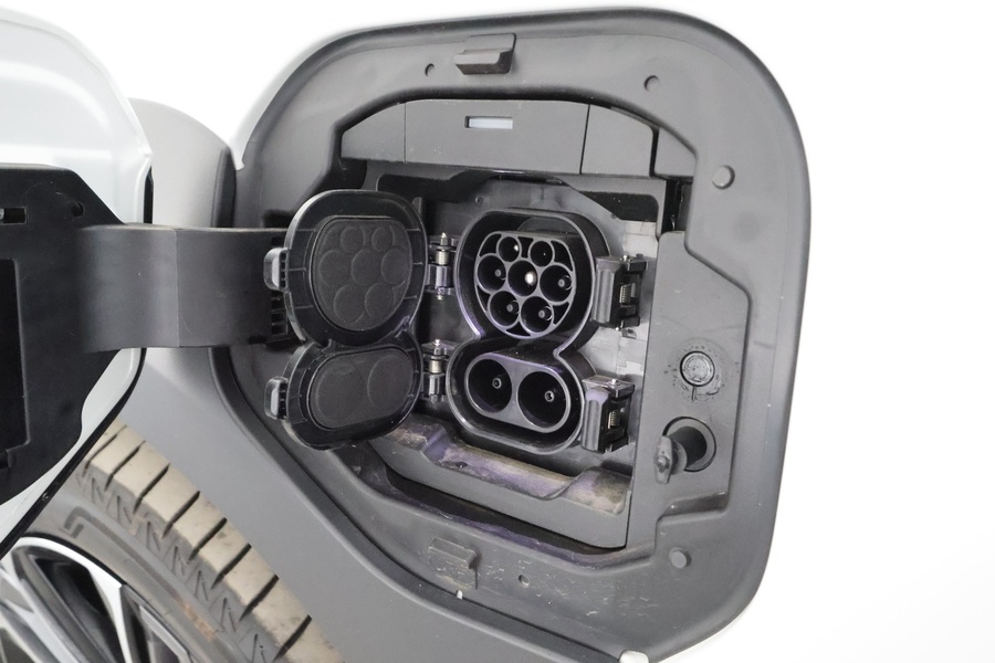 Toyota bZ4X vaihtoauto