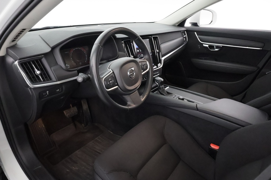 Volvo V90 Cross Country vaihtoauto