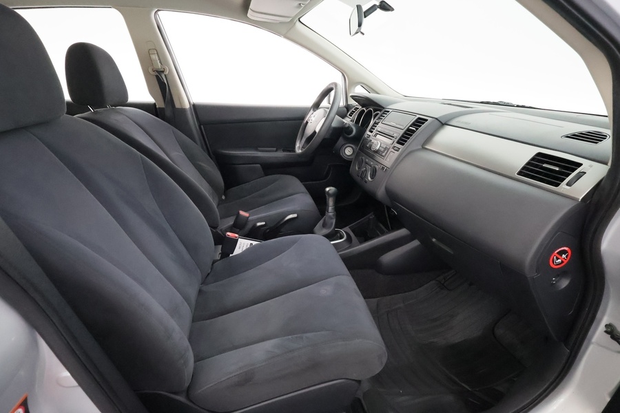 Nissan Tiida vaihtoauto