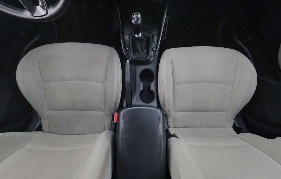 Kia Carens vaihtoauto