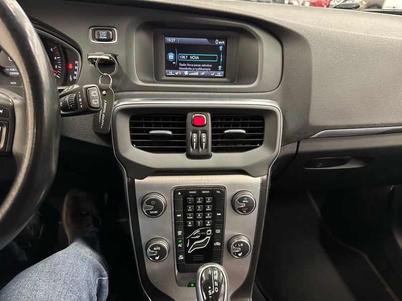 Volvo V40 vaihtoauto