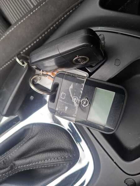 Opel Insignia vaihtoauto